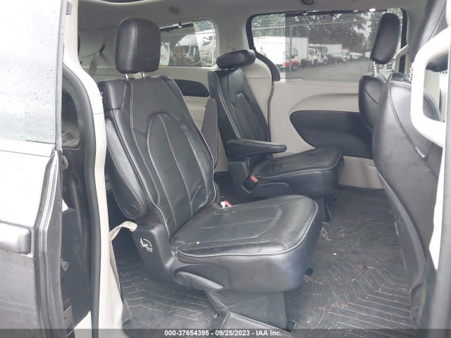 2C4RC1GGXLR114363 Chrysler Pacifica Limited