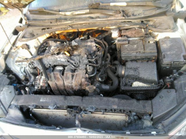 2019 HYUNDAI ELANTRA KMHD84LF6KU793894 Photo 9