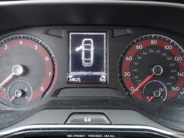3VWN57BU7MM090635 Volkswagen Jetta S/r-line