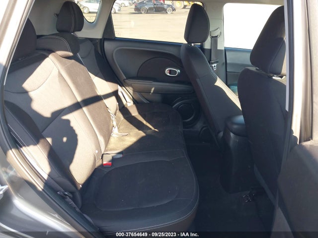KIA Soul Base 2016 KNDJN2A21G7340034 Image 8