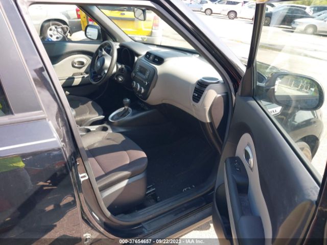 KNDJN2A20F7111939 KIA Soul Base