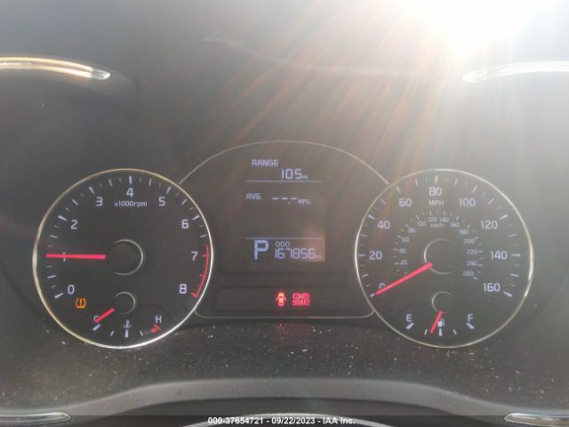 KNAFX4A60G5532715 KIA FORTE LX