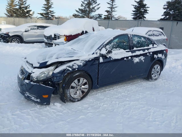 Chevrolet Cruze Ls Auto 2014 1G1PA5SH1E7186781 Image 2
