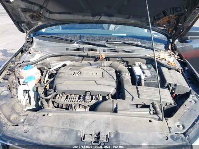 3VWD17AJ5FM320089 Volkswagen Jetta Sedan 1.8t Se