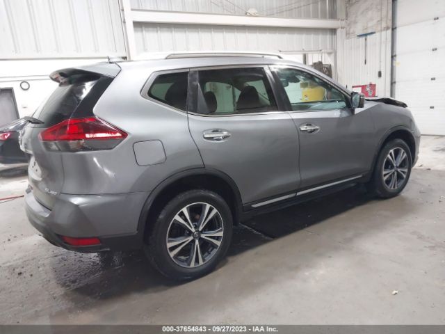 5N1AT2MV9JC786826 Nissan Rogue Sl