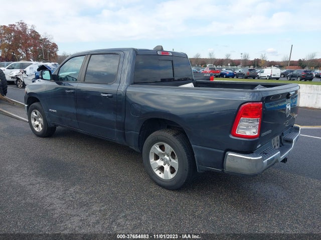 1C6RRFFG1KN717301 RAM 1500 Big Horn/lone Star
