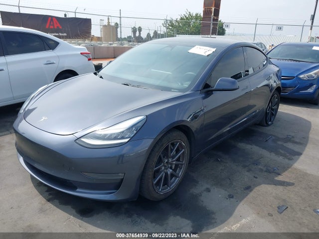Tesla Model 3 Long Range/performance 2019 5YJ3E1EB2KF535219 Image 2