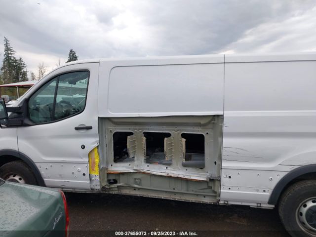 1FTYE2YG5GKA93095 Ford TRANSIT CARGO VAN
