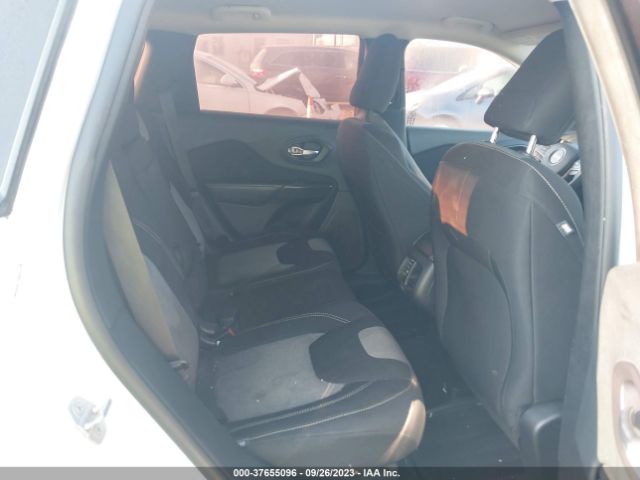 1C4PJMAB1EW145328 Jeep Cherokee Sport