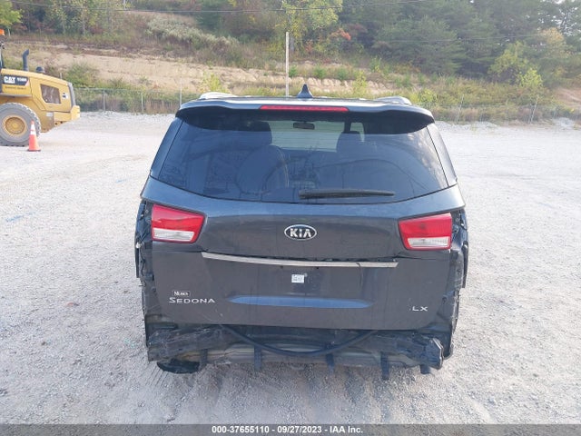 KIA SEDONA LX 2016 KNDMB5C11G6090554 Image 17