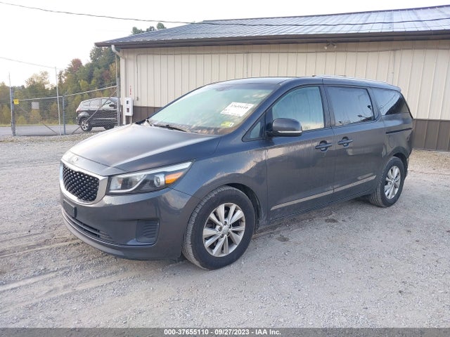 KIA SEDONA LX 2016 KNDMB5C11G6090554 Image 2