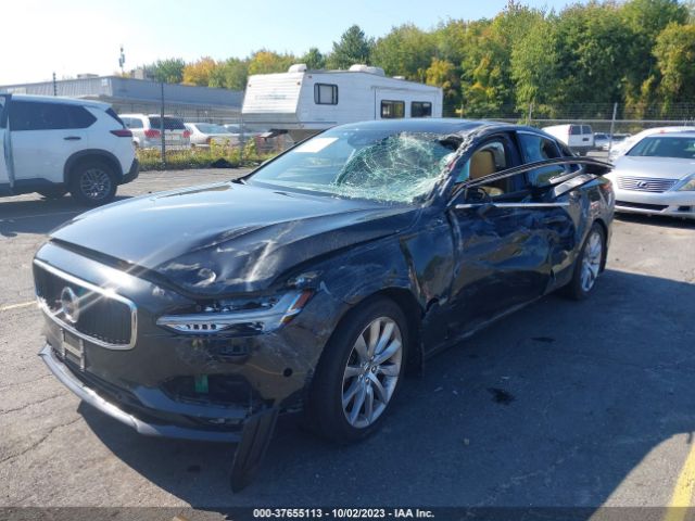 YV1A22MK1H1004547 Volvo S90 Momentum