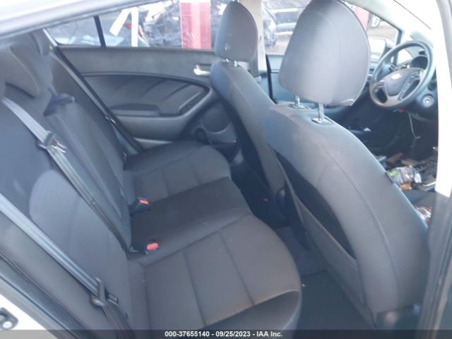 3KPFL4A78JE199389 KIA FORTE LX