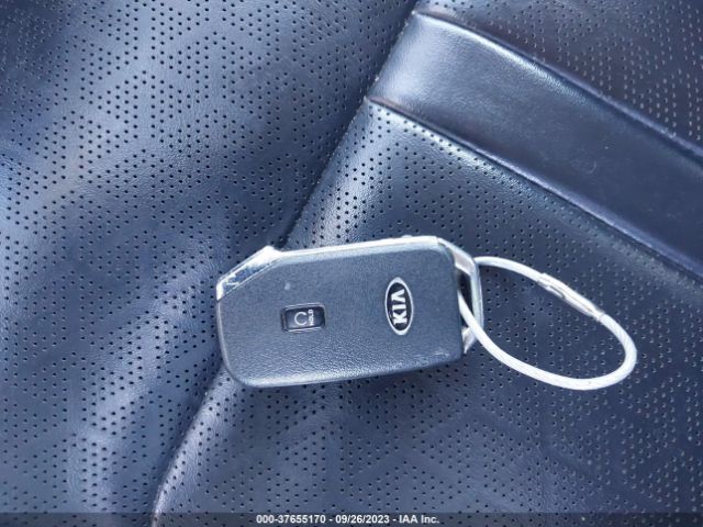 KNDRG4LG0M5034869 KIA Sorento Hybrid S