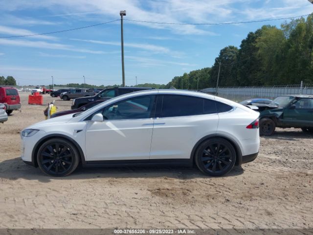 5YJXCBE23JF111544 Tesla Model X 75d/100d/p100d