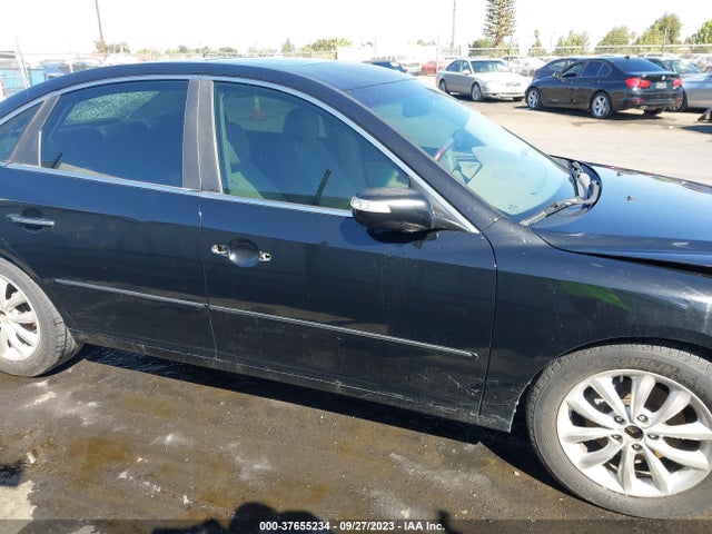 2007 HYUNDAI AZERA SE/LIMITED VIN: KMHFC46F47A195427