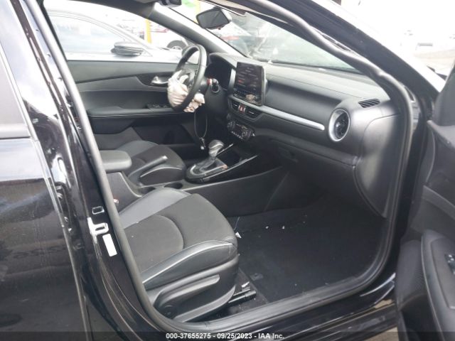 3KPF54AD5PE643465 KIA Forte Gt-line
