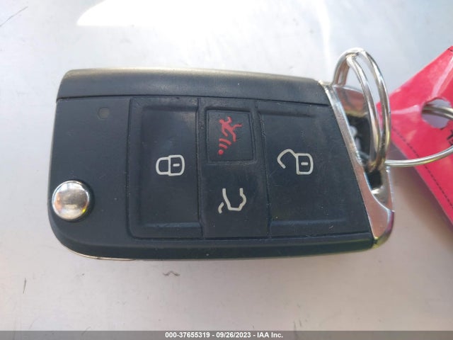 3VV3B7AX4JM047592 Volkswagen Tiguan Sel/se