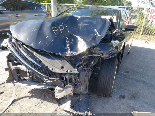 1C3CCCCG3GN123002 Chrysler 200 C