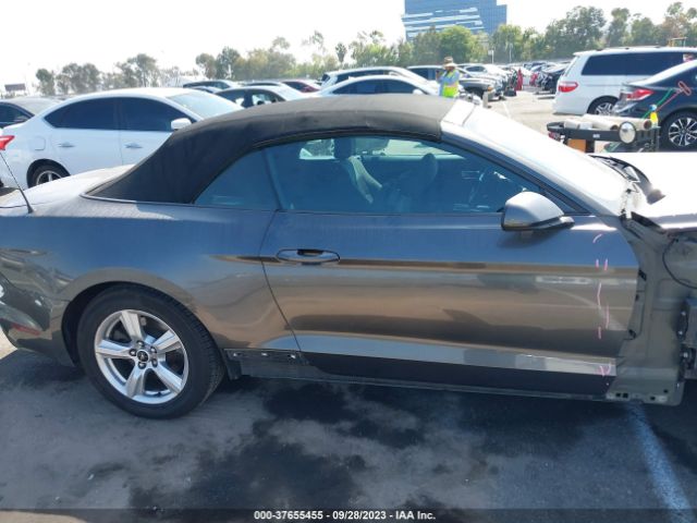 1FATP8EM6F5382264 Ford Mustang V6