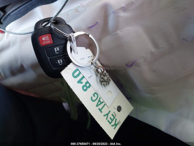 Toyota Highlander Le 2019 5TDZZRFHXKS326483 Image 3