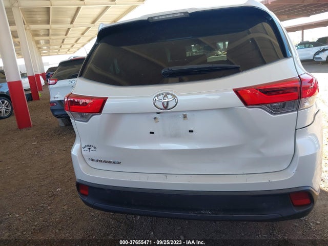 Toyota Highlander Le 2019 5TDZZRFHXKS326483 Image 8