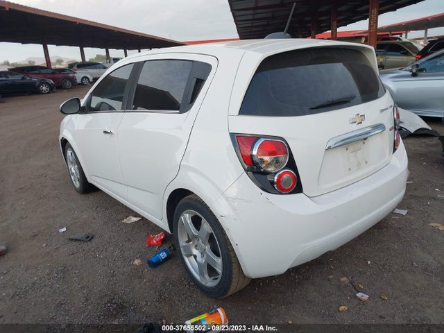 Chevrolet SONIC LTZ 2016 1G1JE6SB3G4152972 Image 3