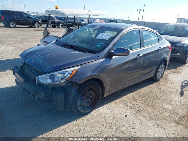 Hyundai ACCENT SE 2016 KMHCT4AE5GU999672 Image 2