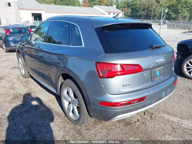 WA1BNAFY1J2237576 Audi Q5 Premium Plus