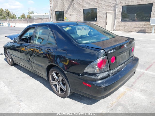 2002 LEXUS IS 300 VIN: JTHBD192020059865