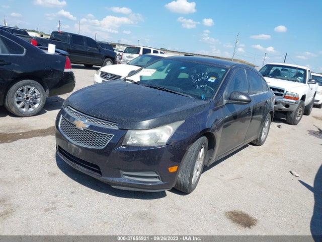 Chevrolet CRUZE LT 2015 1G1PC5SB6F7146039 Image 2