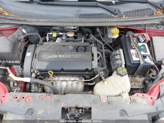 Chevrolet SONIC LT 2014 1G1JC5SH3E4225503 Image 10