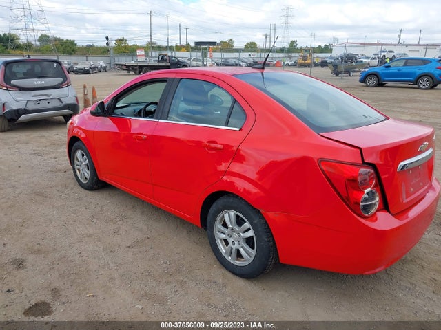 Chevrolet SONIC LT 2014 1G1JC5SH3E4225503 Image 3