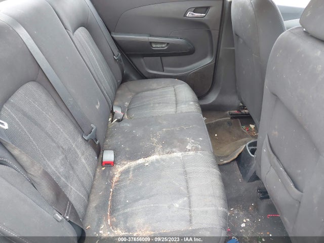 Chevrolet SONIC LT 2014 1G1JC5SH3E4225503 Image 8