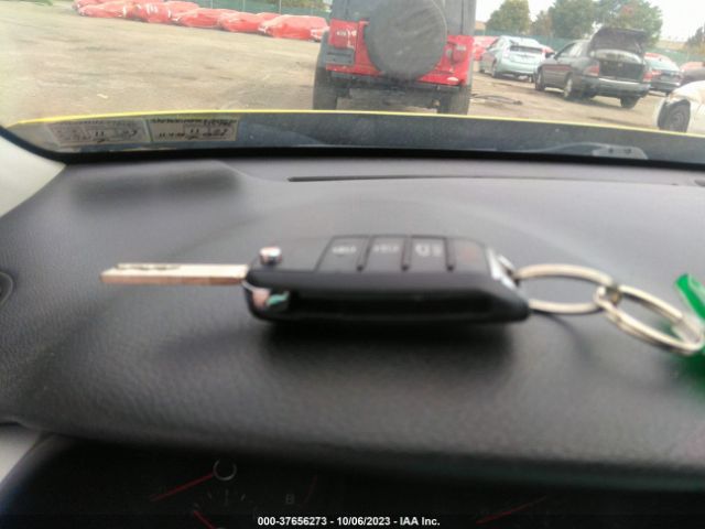 3KPA25AB9KE243571 KIA Rio 5-door S