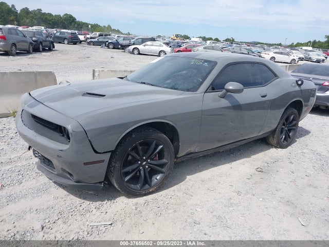 Dodge Challenger Sxt 2018 2C3CDZAG5JH178148 Image 2