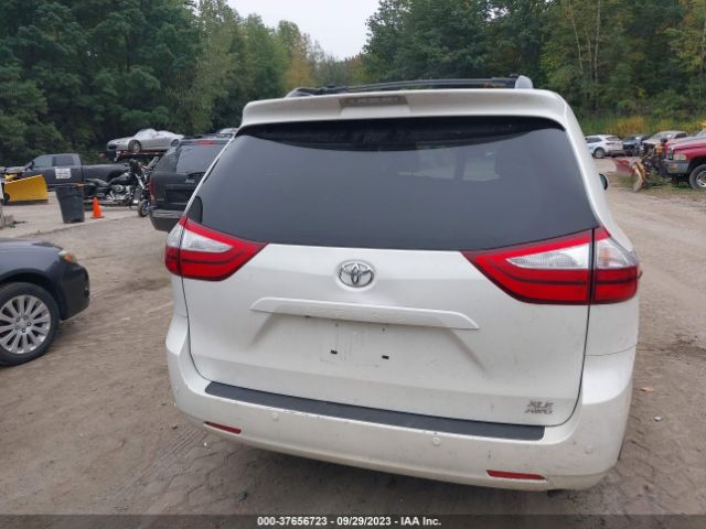 5TDDZ3DC5HS172143 Toyota SIENNA XLE