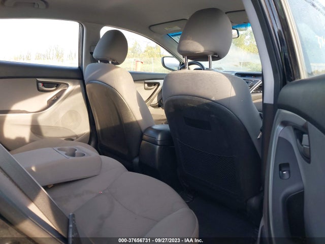 2016 HYUNDAI ELANTRA SE VIN: 5NPDH4AE7GH680603