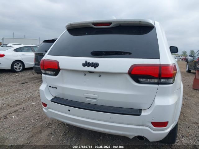 1C4RJFAG3JC376565 Jeep Grand Cherokee Altitude