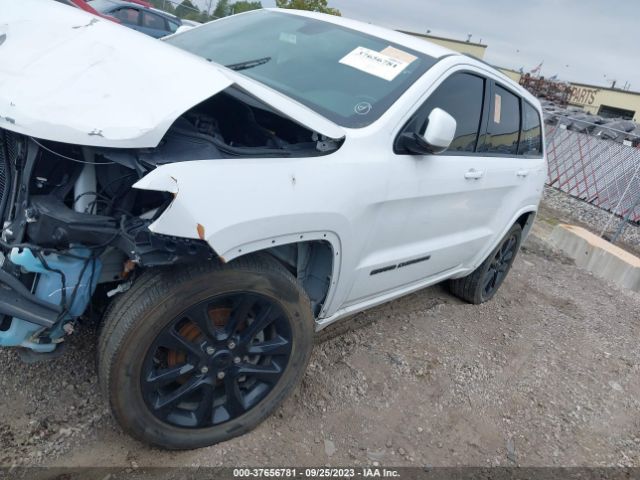 1C4RJFAG3JC376565 Jeep Grand Cherokee Altitude