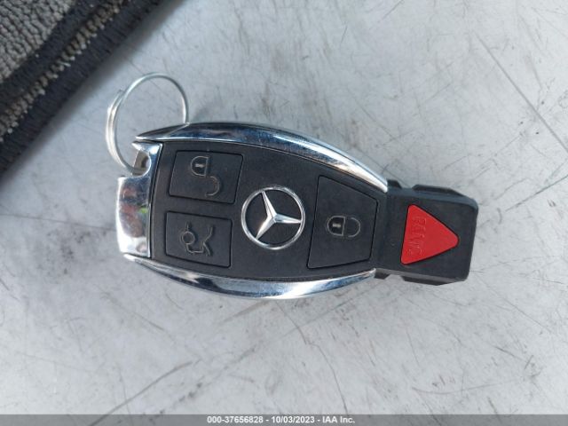 55SWF4KB6GU138683 Mercedes-Benz C-class C 300