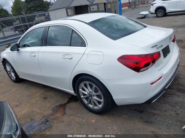 WDD3G4EB8KW003440 Mercedes-Benz A-class A 220