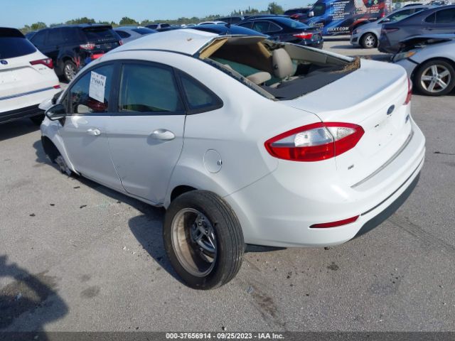 3FADP4BJ0KM107615 Ford FIESTA SE