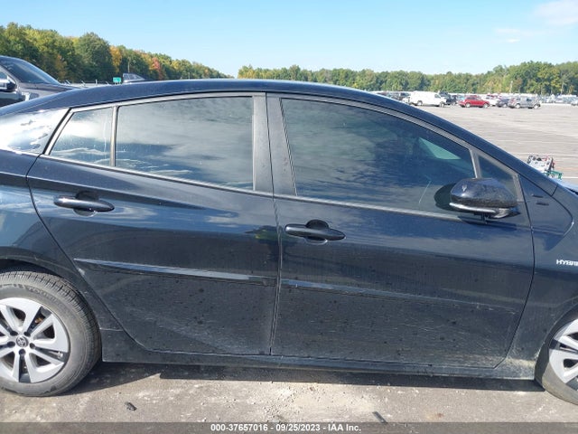 Toyota Prius Four 2016 JTDKARFU0G3513620 Image 14