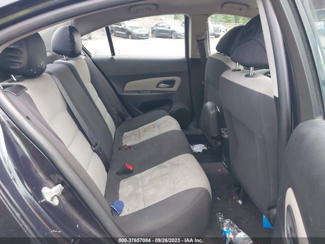 Chevrolet Cruze Ls Auto 2015 1G1PA5SH6F7160422 Image 8