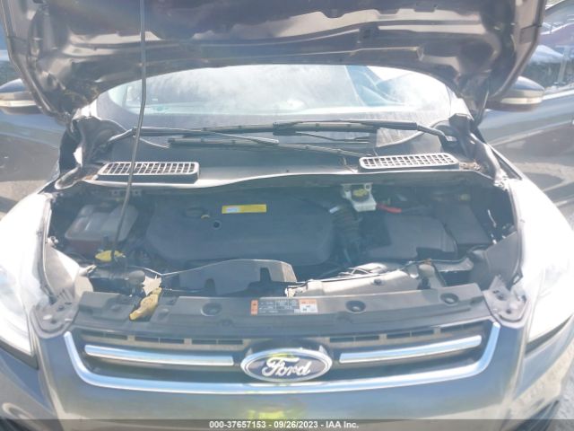 1FMCU0JX3GUC20082 Ford Escape Titanium