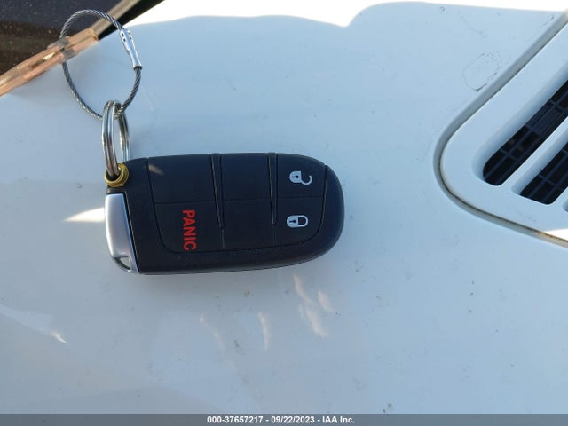 1C4RJFAGXMC707338 Jeep Grand Cherokee Laredo E