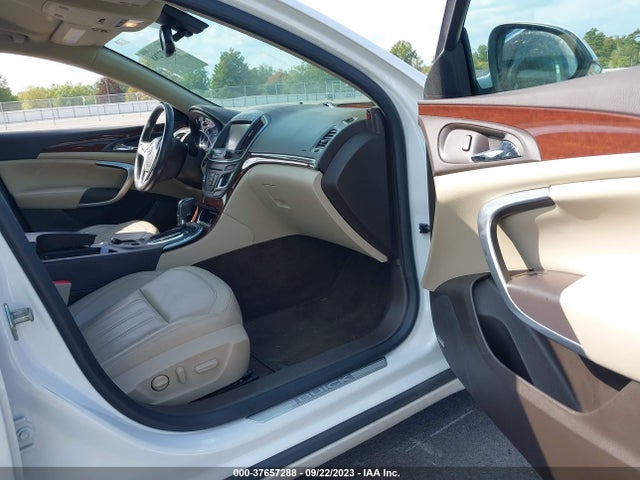 2G4GT5GX9G9201848 Buick Regal Premium Ii