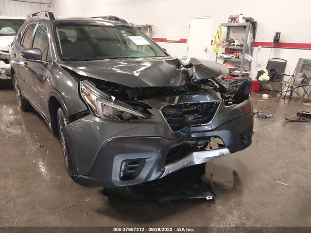 4S4BTANC3M3135336 Subaru Outback Limited