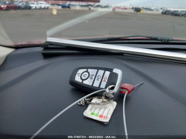 3FA6P0SU4HR350609 Ford Fusion Energi Titanium/platinum